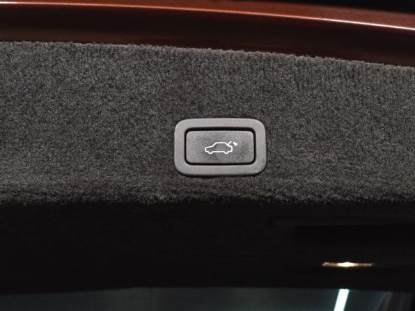 Volvo XC60 I Рестайлинг с пробегом 2014 года, цена 1 899 999 рублей, 181837 км, внедорожник, Автокод Объявления