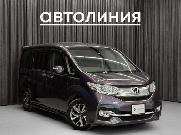 Honda Stepwgn V с пробегом 2016 года, цена 1 850 000 рублей, 140000 км, минивэн, Автокод Объявления