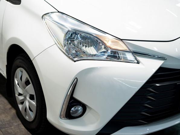 Toyota Vitz III (XP130) Рестайлинг 2 с пробегом 2018 года, цена 1 025 000 рублей, 132000 км, хэтчбек, Автокод Объявления
