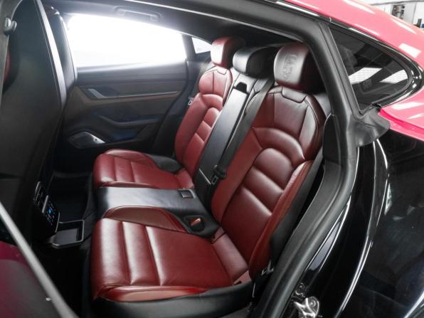 Porsche Taycan I с пробегом 2020 года, цена 7 629 000 рублей, 92458 км, седан, Автокод Объявления