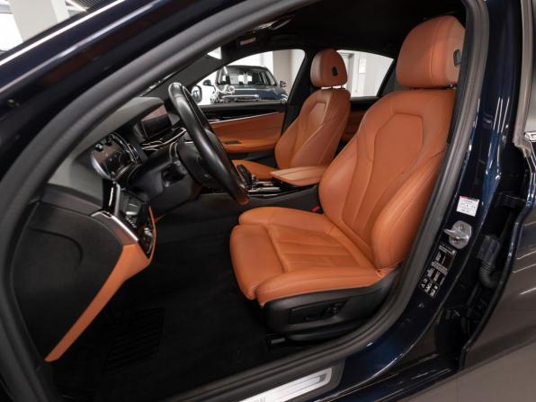 BMW 5 серии VII (G30/G31/G38) с пробегом 2018 года, цена 3 280 000 рублей, 119880 км, седан, Автокод Объявления