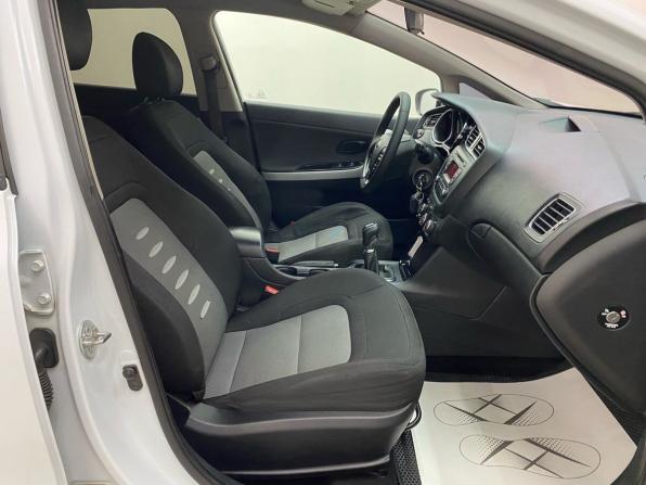 Kia Ceed II с пробегом 2013 года, цена 930 000 рублей, 186049 км, хэтчбек, Автокод Объявления