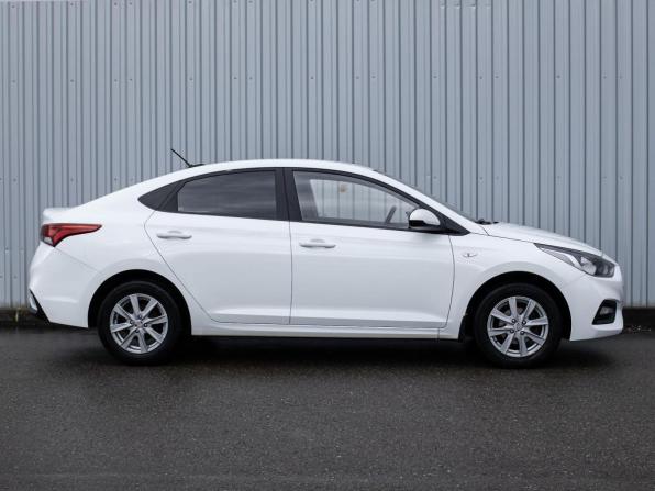 Hyundai Solaris II с пробегом 2020 года, цена 1 579 000 рублей, 48076 км, седан, Автокод Объявления