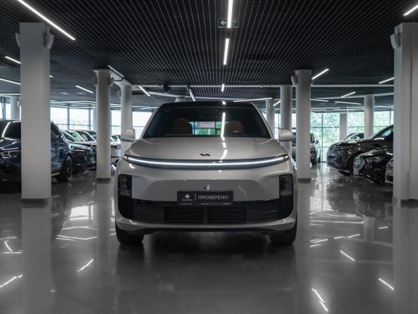 Li Auto (Lixiang) L6 с пробегом 2024 года, цена 5 500 000 рублей, 12940 км, внедорожник, Автокод Объявления