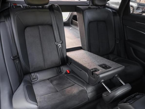 Audi A6 V (C8) с пробегом 2019 года, цена 3 325 000 рублей, 147455 км, седан, Автокод Объявления