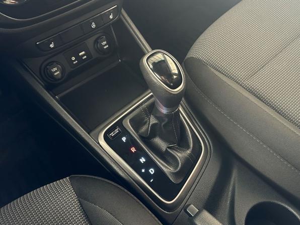 Hyundai Solaris II с пробегом 2018 года, цена 1 449 000 рублей, 68606 км, седан, Автокод Объявления
