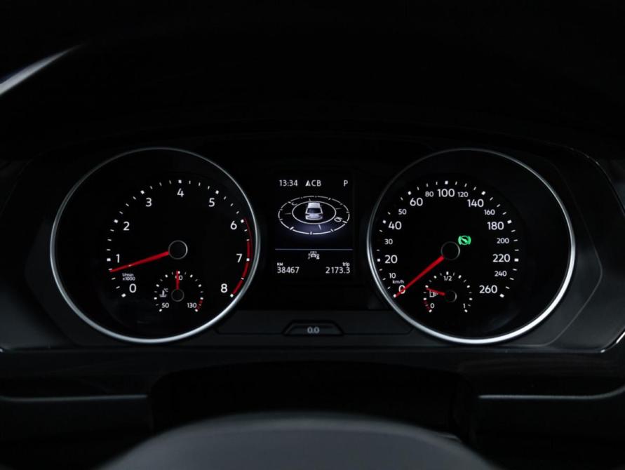 Volkswagen Tiguan II Рестайлинг Санкт-Петербург  - изображение 16