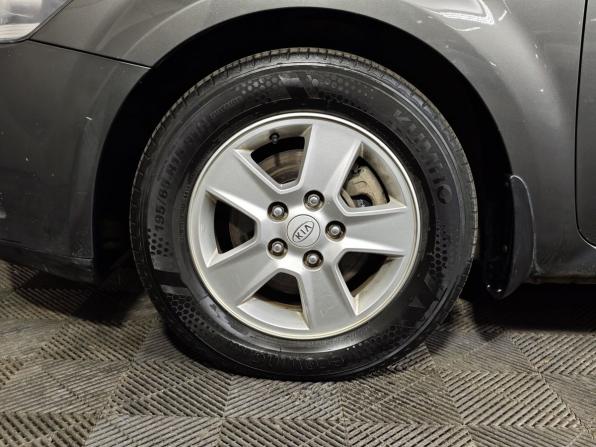 Kia Ceed I Рестайлинг с пробегом 2012 года, цена 850 000 рублей, 198361 км, универсал, Автокод Объявления