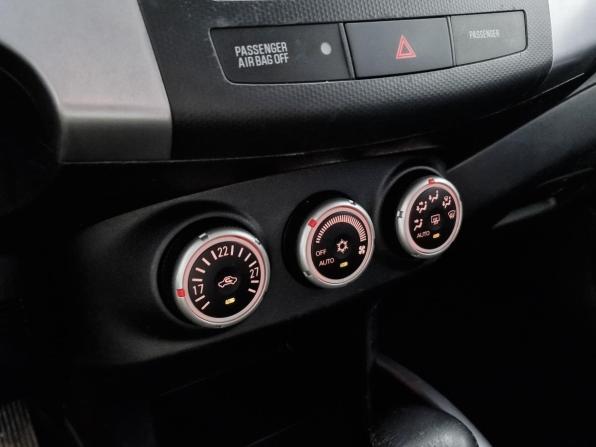 Mitsubishi Outlander II с пробегом 2008 года, цена 1 099 000 рублей, 212966 км, внедорожник, Автокод Объявления