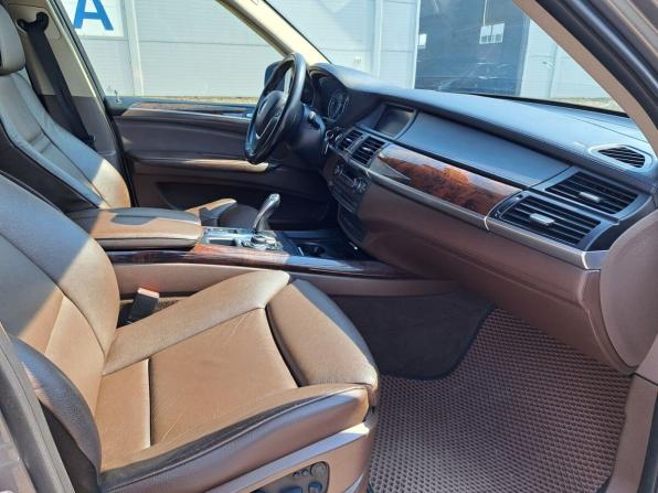BMW X5 II (E70) Рестайлинг с пробегом 2010 года, цена 1 760 000 рублей, 261365 км, внедорожник, Автокод Объявления