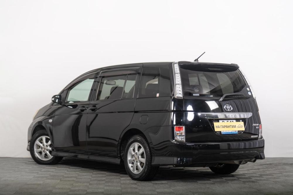 Toyota ISis I Рестайлинг Томск  - изображение 6
