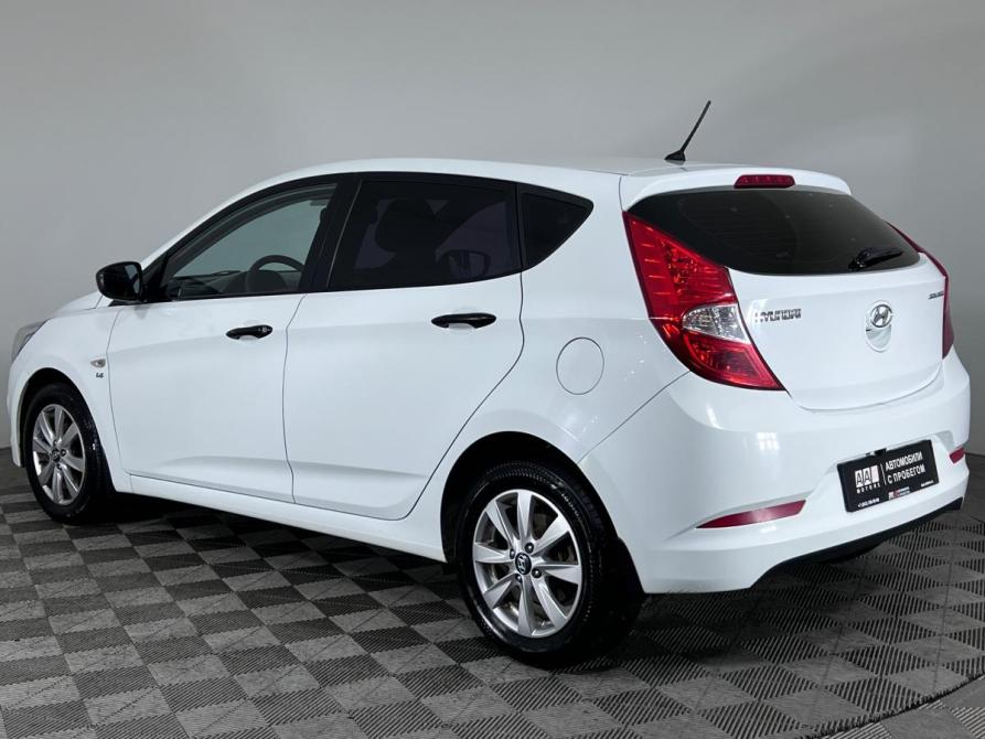 Hyundai Solaris I Рестайлинг Ростов-на-Дону  - изображение 4