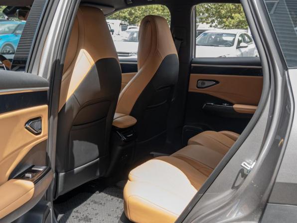 Geely Galaxy L7 с пробегом 2023 года, цена 3 150 000 рублей, 12689 км, внедорожник, Автокод Объявления