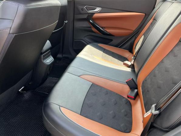 Lada (ВАЗ) Vesta I Рестайлинг (NG) с пробегом 2025 года, цена 1 425 000 рублей, 10881 км, седан, Автокод Объявления