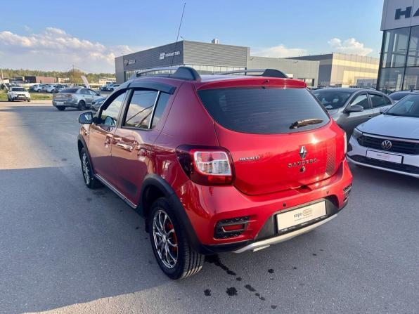 Renault Sandero II с пробегом 2018 года, цена 1 101 000 рублей, 28628 км, хэтчбек, Автокод Объявления