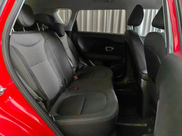 Kia Soul II Рестайлинг с пробегом 2018 года, цена 1 729 000 рублей, 31853 км, хэтчбек, Автокод Объявления