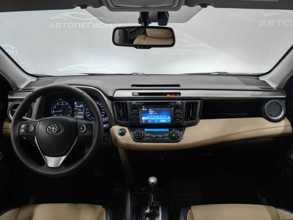 Toyota RAV4 IV (XA40) Рестайлинг с пробегом 2016 года, цена 2 500 000 рублей, 129362 км, внедорожник, Автокод Объявления