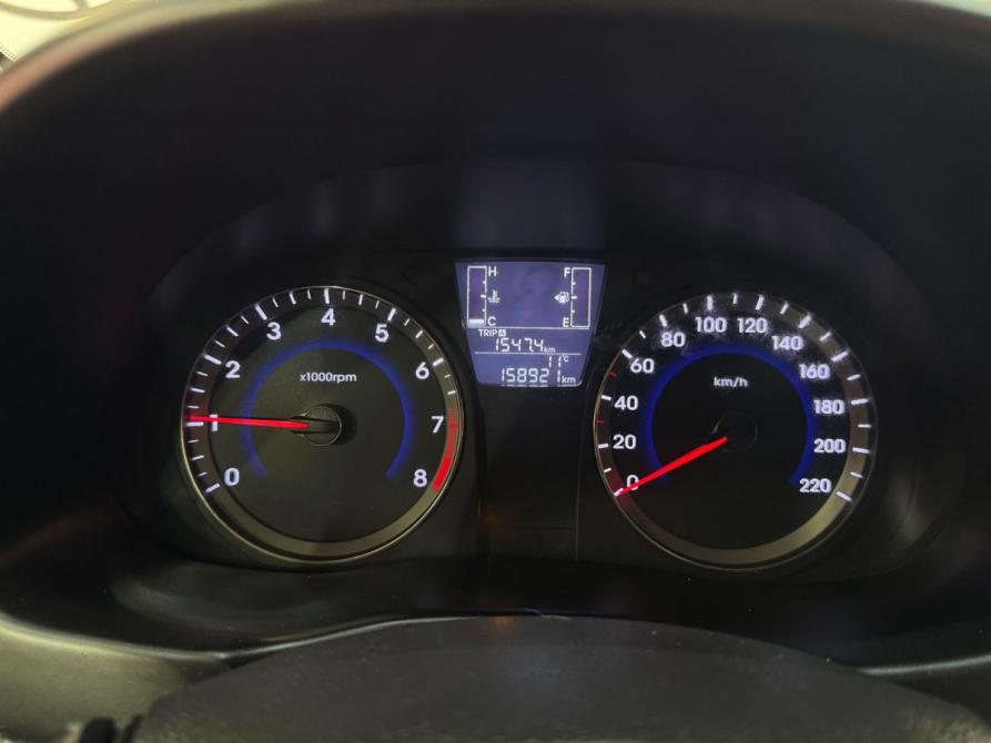 Hyundai Solaris I Рестайлинг Новочеркасск  - изображение 13