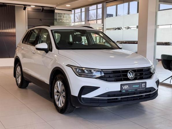 Volkswagen Tiguan II Рестайлинг с пробегом 2021 года, цена 3 377 000 рублей, 55519 км, внедорожник, Автокод Объявления