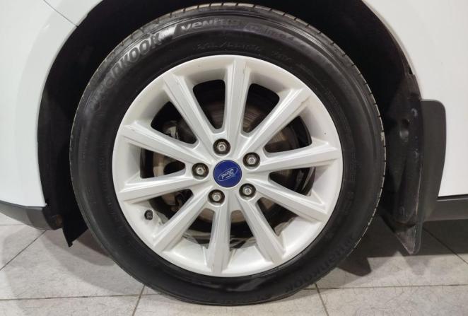 Ford Focus III Рестайлинг с пробегом 2017 года, цена 1 175 000 рублей, 147840 км, хэтчбек, Автокод Объявления