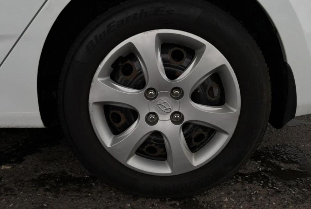 Hyundai Solaris I Киров  - изображение 29