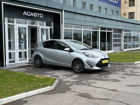 Toyota Aqua I Рестайлинг с пробегом 2017 года, цена 850 000 рублей, 190566 км, хэтчбек, Автокод Объявления