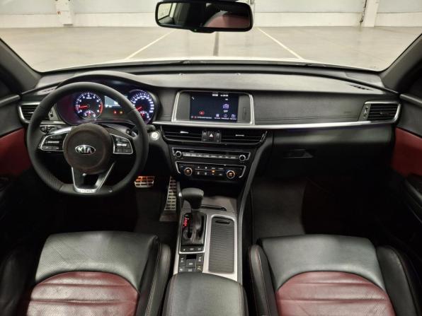 Kia Optima IV Рестайлинг с пробегом 2018 года, цена 2 010 000 рублей, 178723 км, седан, Автокод Объявления