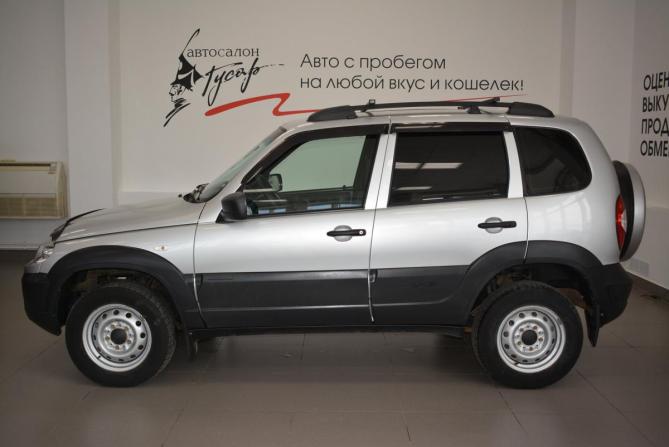 Chevrolet Niva I Рестайлинг с пробегом 2020 года, цена 867 000 рублей, 77000 км, внедорожник, Автокод Объявления