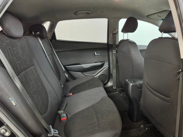 Kia Rio III с пробегом 2012 года, цена 699 000 рублей, 301576 км, хэтчбек, Автокод Объявления