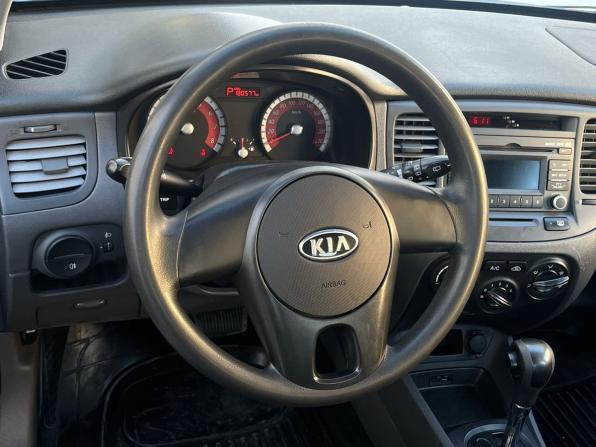 Kia Rio II Рестайлинг с пробегом 2011 года, цена 550 000 рублей, 180508 км, хэтчбек, Автокод Объявления
