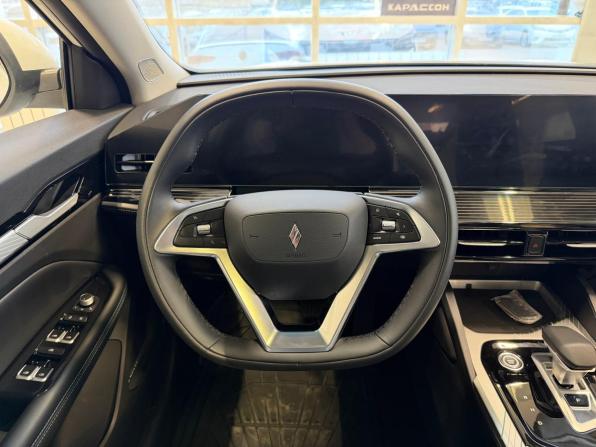 Livan S6 Pro с пробегом 2024 года, цена 1 800 000 рублей, 3032 км, седан, Автокод Объявления