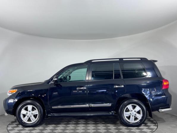 Toyota Land Cruiser 200 Series Рестайлинг 1 с пробегом 2013 года, цена 2 999 000 рублей, 350700 км, внедорожник, Автокод Объявления