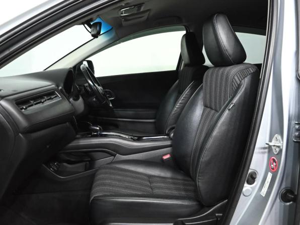 Honda Vezel I с пробегом 2016 года, цена 1 500 000 рублей, 170320 км, внедорожник, Автокод Объявления