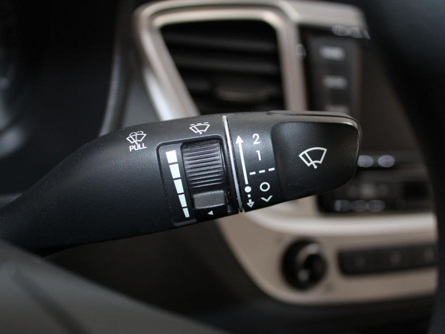 Hyundai Solaris II Рестайлинг Старый Оскол  - изображение 18