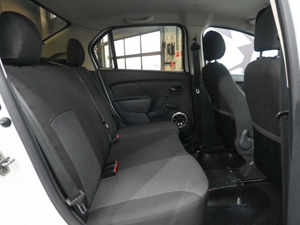 Renault Logan II с пробегом 2014 года, цена 679 900 рублей, 168398 км, седан, Автокод Объявления