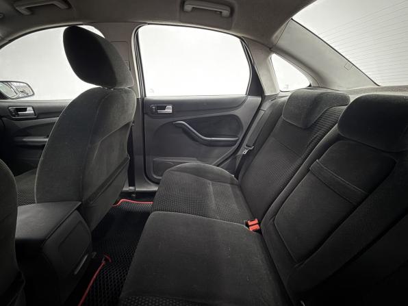 Ford Focus II с пробегом 2006 года, цена 335 000 рублей, 311718 км, седан, Автокод Объявления