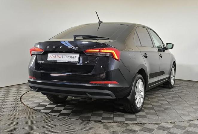 Skoda Rapid II с пробегом 2021 года, цена 1 720 000 рублей, 83815 км, лифтбек, Автокод Объявления