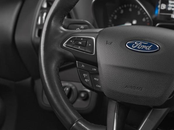 Ford Kuga II Рестайлинг с пробегом 2019 года, цена 1 599 000 рублей, 88800 км, внедорожник, Автокод Объявления