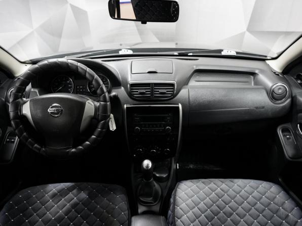 Nissan Terrano III (D10) с пробегом 2015 года, цена 970 000 рублей, 139700 км, внедорожник, Автокод Объявления