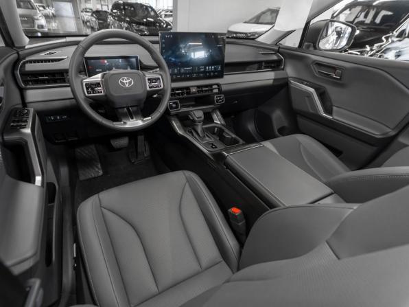 Toyota RAV4 VI (XA60) с пробегом 2026 года, цена 4 250 000 рублей, 50 км, внедорожник, Автокод Объявления
