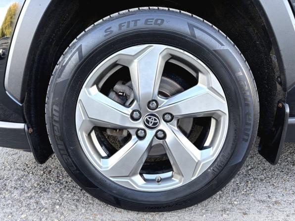 Toyota RAV4 V (XA50) с пробегом 2021 года, цена 3 290 000 рублей, 187456 км, внедорожник, Автокод Объявления