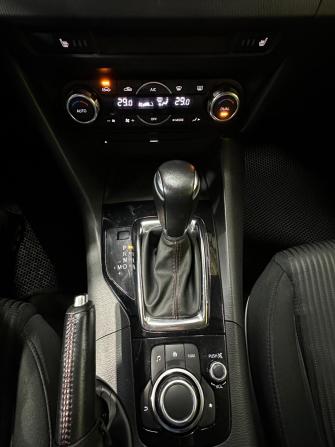 Mazda 3 III (BM) с пробегом 2014 года, цена 1 199 000 рублей, 126682 км, седан, Автокод Объявления