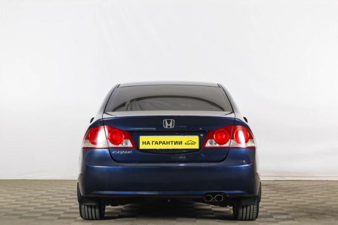 Honda Civic VIII с пробегом 2007 года, цена 839 000 рублей, 302000 км, седан, Автокод Объявления