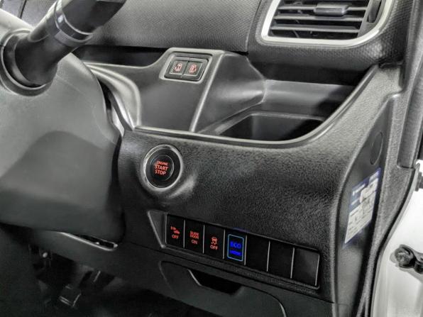 Suzuki Solio III с пробегом 2016 года, цена 870 900 рублей, 150000 км, минивэн, Автокод Объявления
