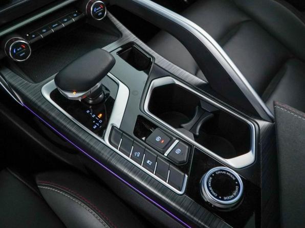 Geely Tugella I Рестайлинг с пробегом 2023 года, цена 3 033 444 рубля, 33740 км, внедорожник, Автокод Объявления