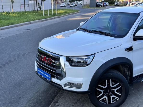 JAC T8 Pro с пробегом 2023 года, цена 2 315 000 рублей, 40000 км, offers.body_type.unknown, Автокод Объявления