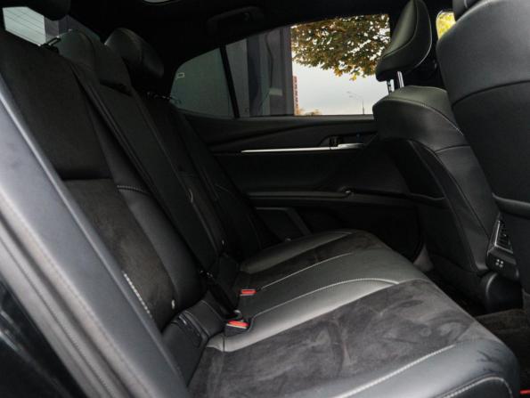 Toyota Camry IX (XV80) China Market с пробегом 2025 года, цена 3 999 000 рублей, 9707 км, седан, Автокод Объявления