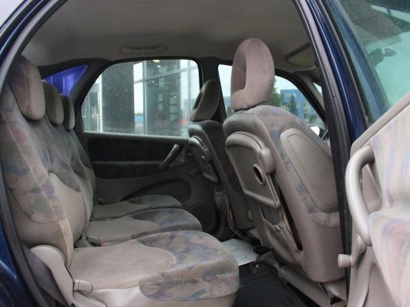 Citroen Xsara Picasso с пробегом 2001 года, цена 250 000 рублей, 261653 км, компактвэн, Автокод Объявления