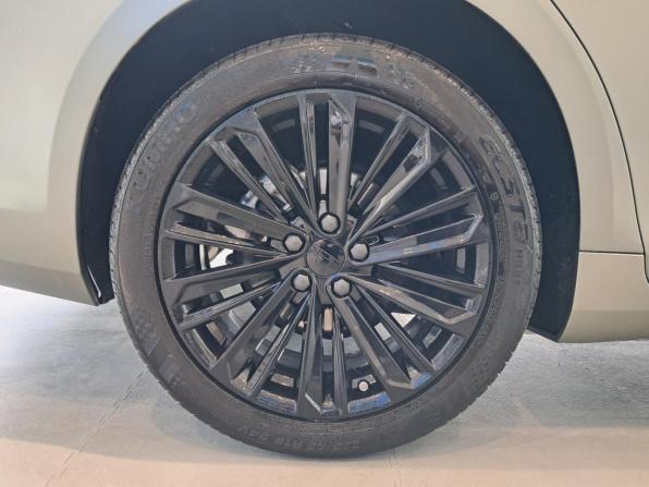 Geely Preface I с пробегом 2024 года, цена 2 552 000 рублей, 44142 км, седан, Автокод Объявления
