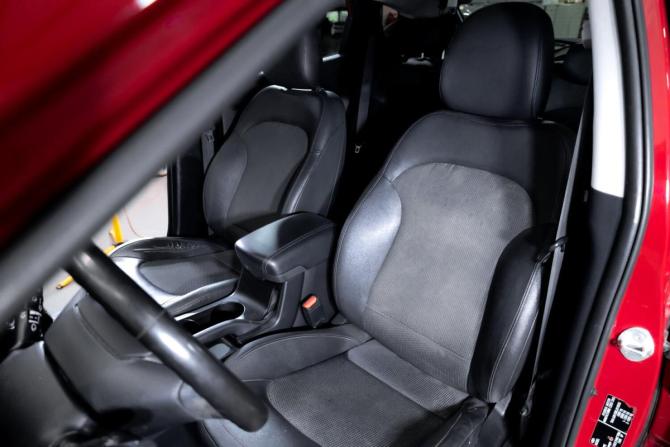 Hyundai ix35 I Рестайлинг с пробегом 2014 года, цена 1 300 000 рублей, 175935 км, внедорожник, Автокод Объявления